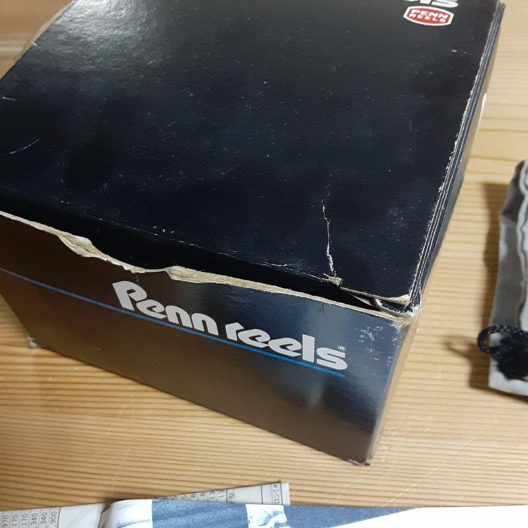 Penn 712Z スピニングリール ブラック/ゴールド