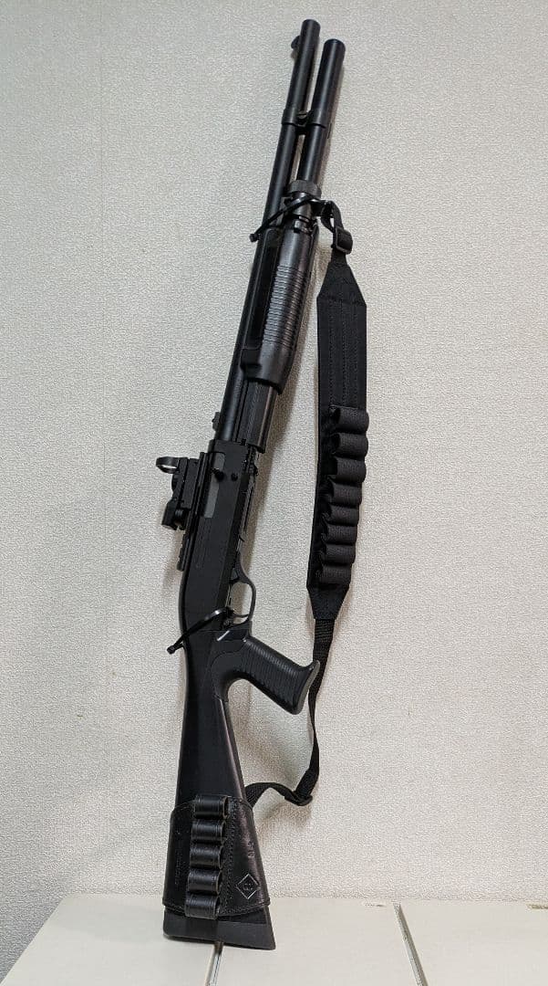 東京マルイ・ M3スーパー90ショットガン　ドットサイト(新品付き)！