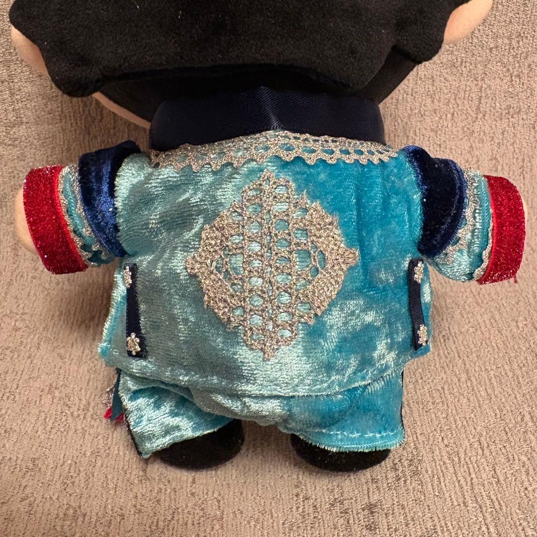 Lily•*¨*•.¸♬︎