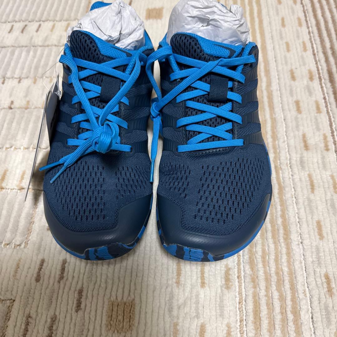 inov8 トレーニングシューズBARE-XF