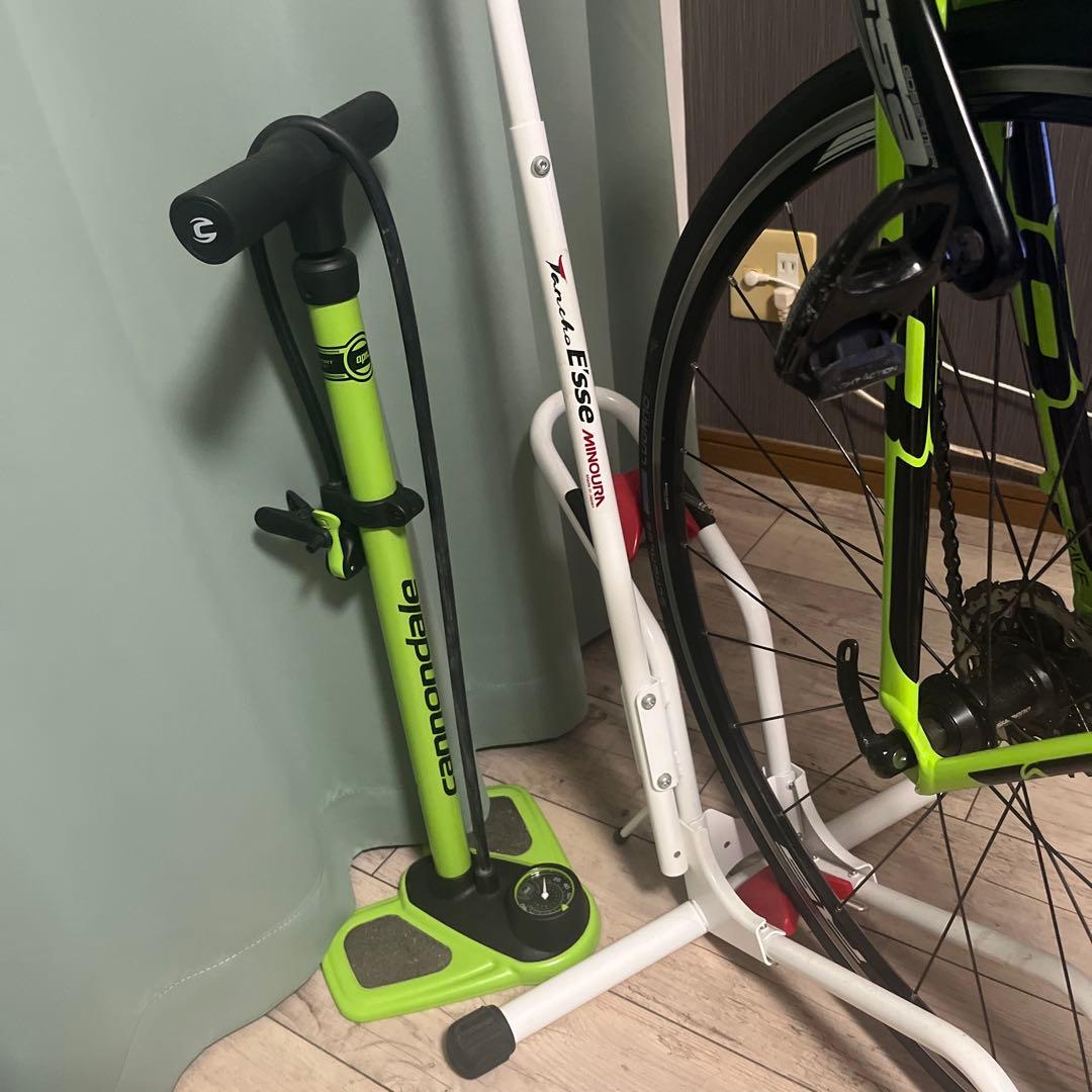 Cannondale ロードバイク CAAD8 105グリーン　おまけ色々