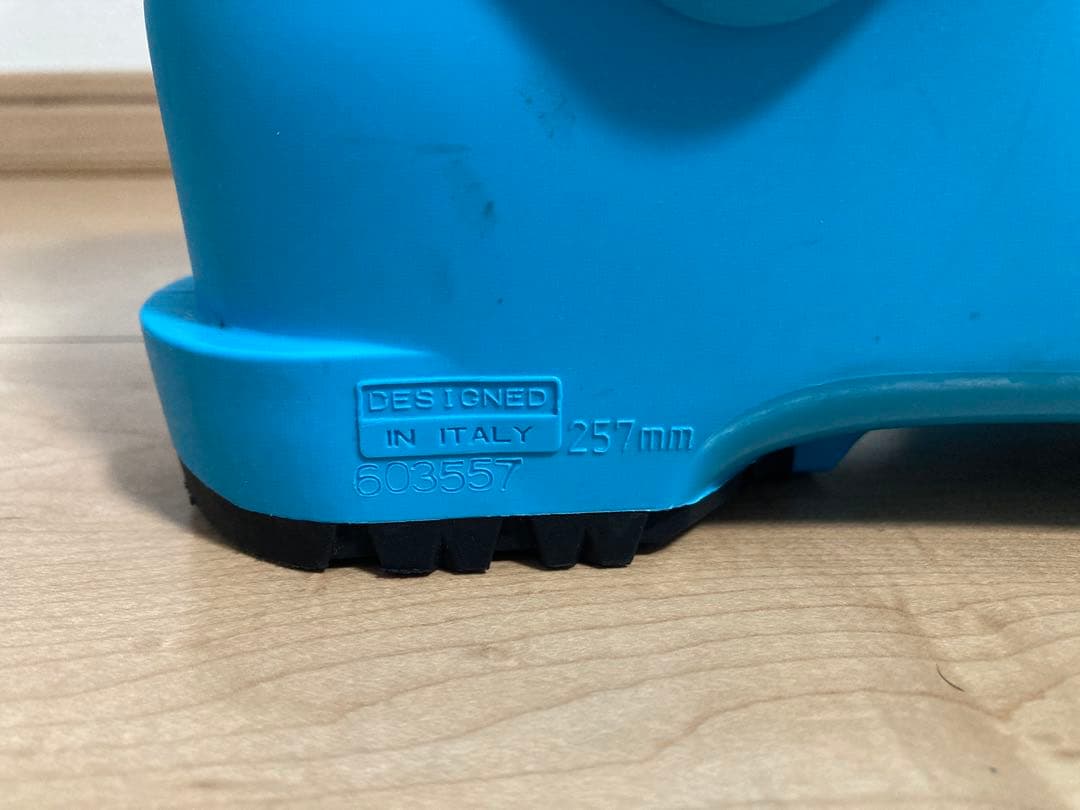 HEAD J2 子供用スキーブーツ　21.0〜21.5cm