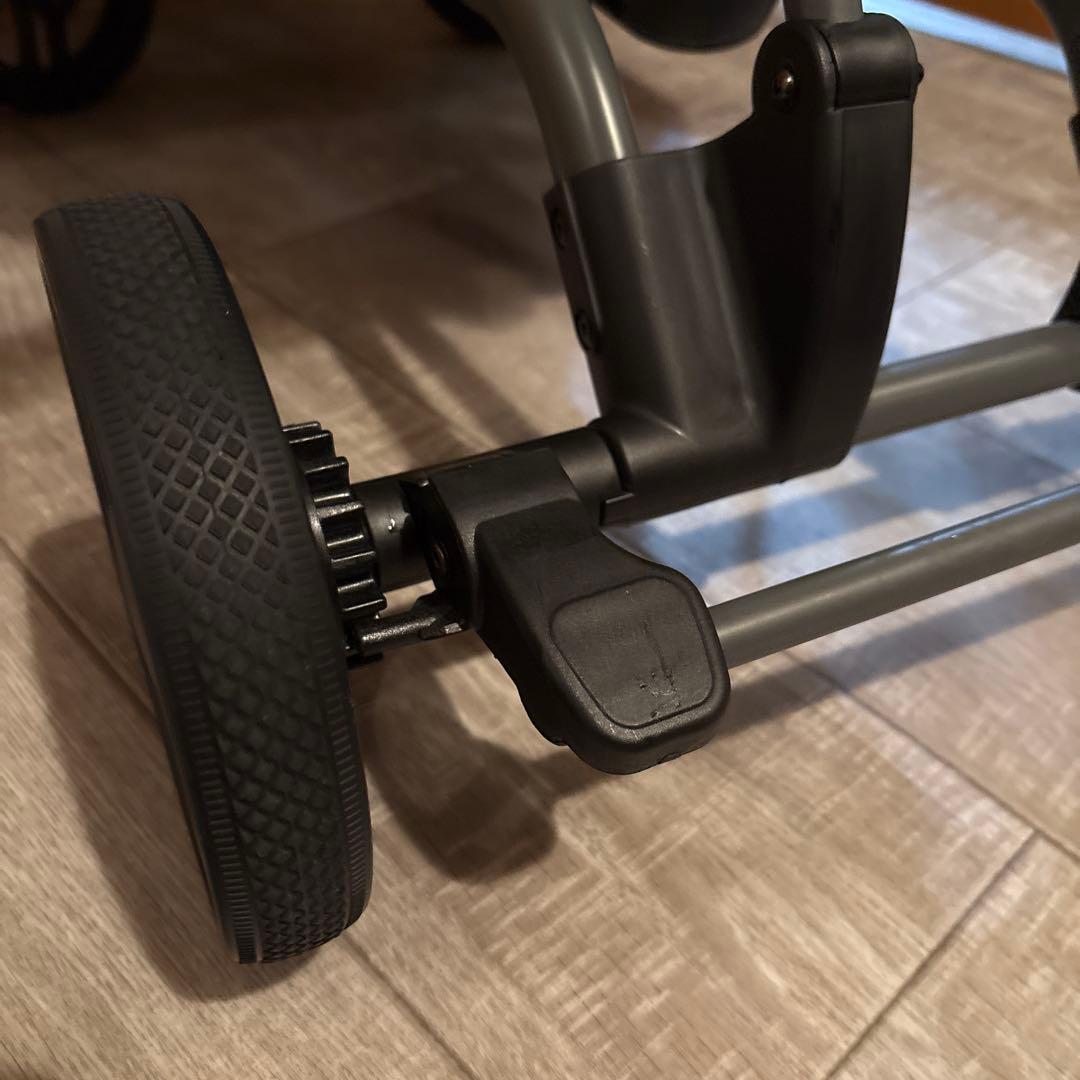 折りたたみペットカート グレー　AIRBUGGY. wizx