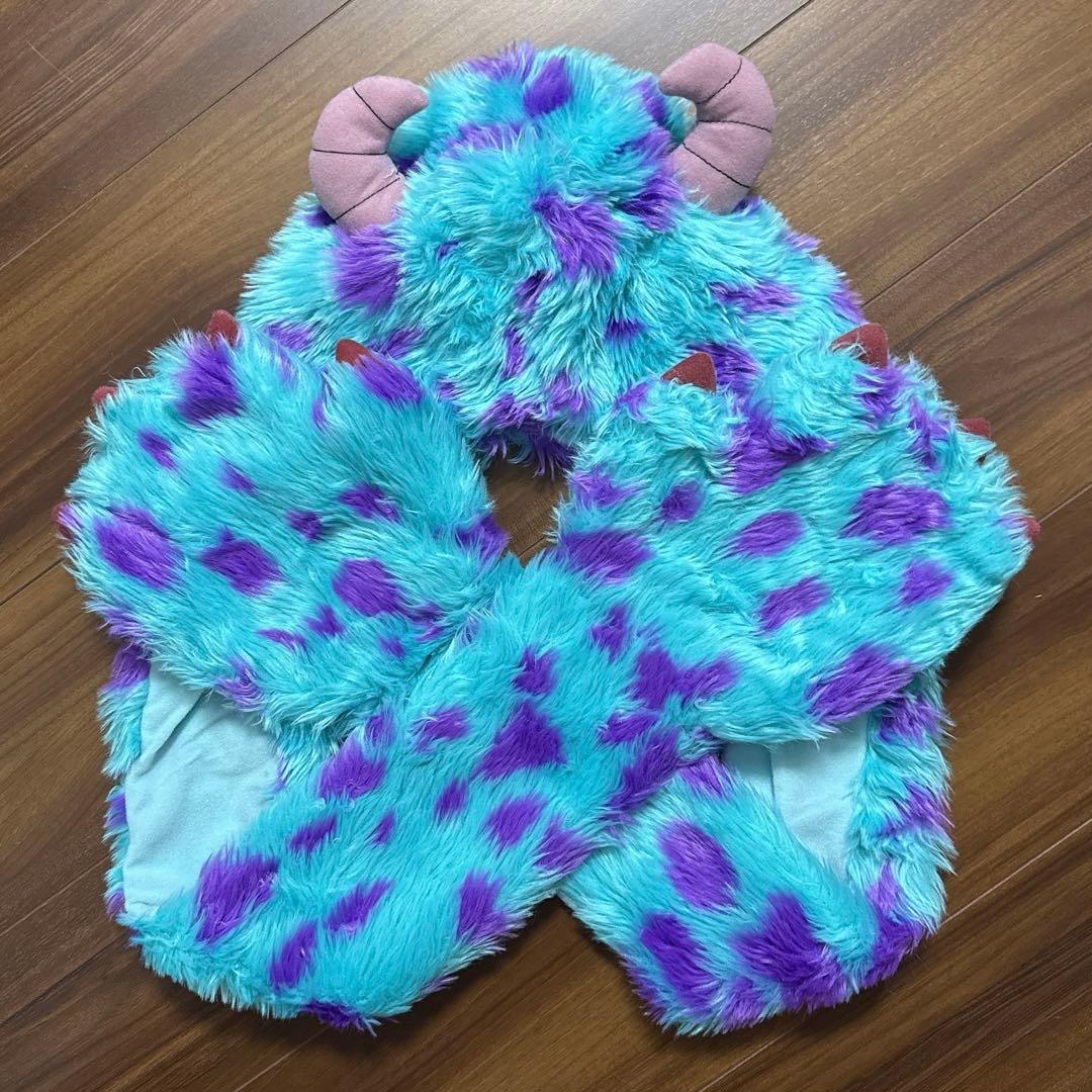 ディズニー　モンスターズインク　サリー　マフラーファンキャップ