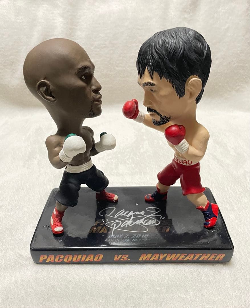 パッキャオVSメイウェザー 世紀の一戦限定フィギュアパッキャオ 直筆サイン限定品