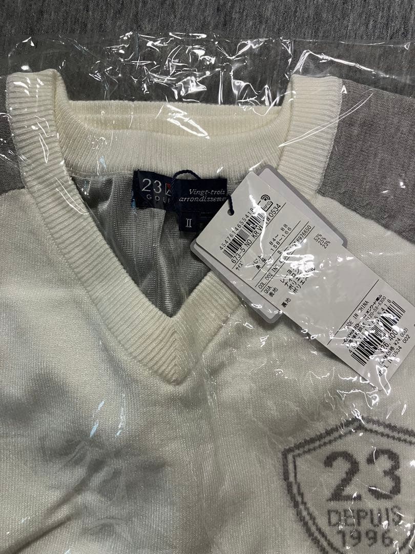 新品23区ゴルフ　レディーズ　Vネックセーター ホワイト　グレー　Mサイズ