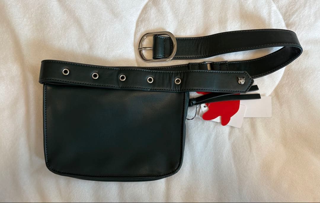 waac WOMENS カラーベルトバック　ウエストポーチ