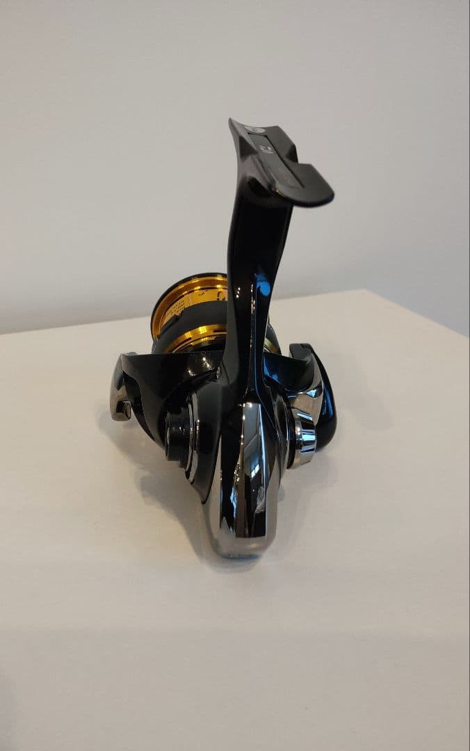 DAIWA ダイワ 新品 スピニングリール 23レガリスLT 2500S-XH