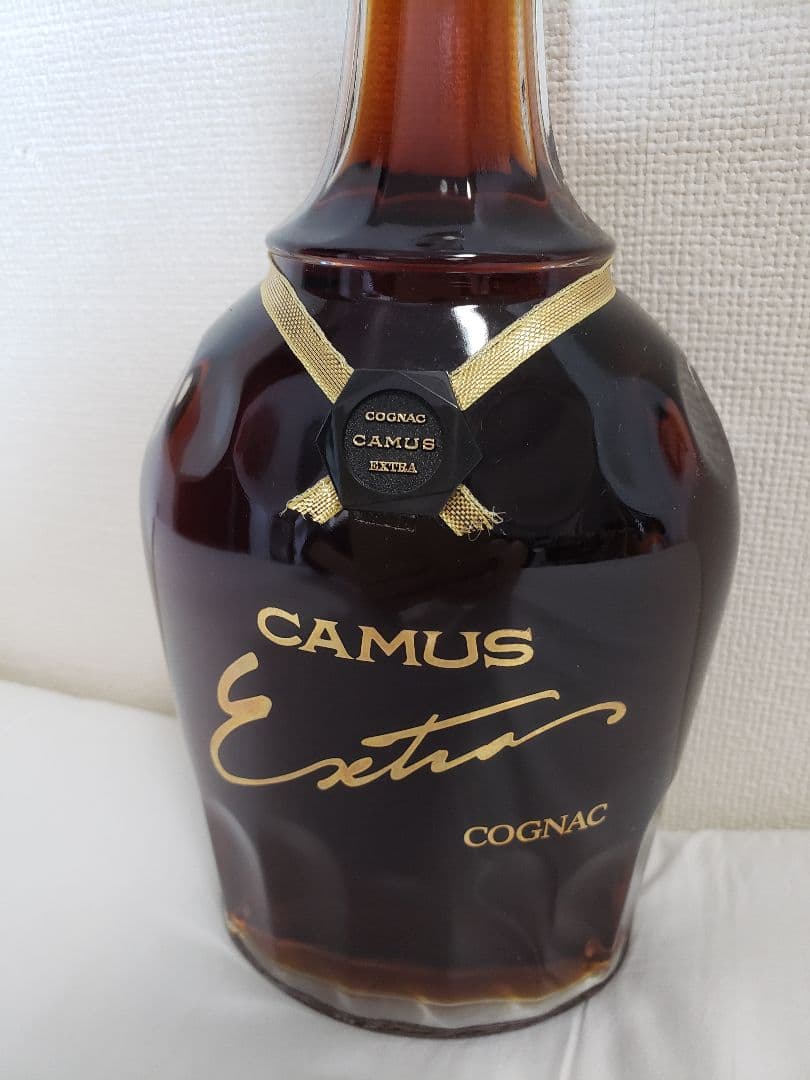 CAMUS Extra コニャック 700ml