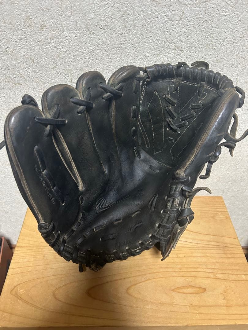 ウィルソン　wilson 硬式　投手用　グローブ　ピッチャー　左　日本製　グラブ