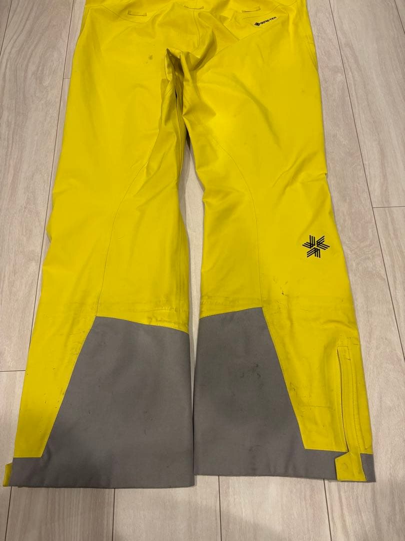 ゴールドウィン　スキーウェア　ビブパンツ
