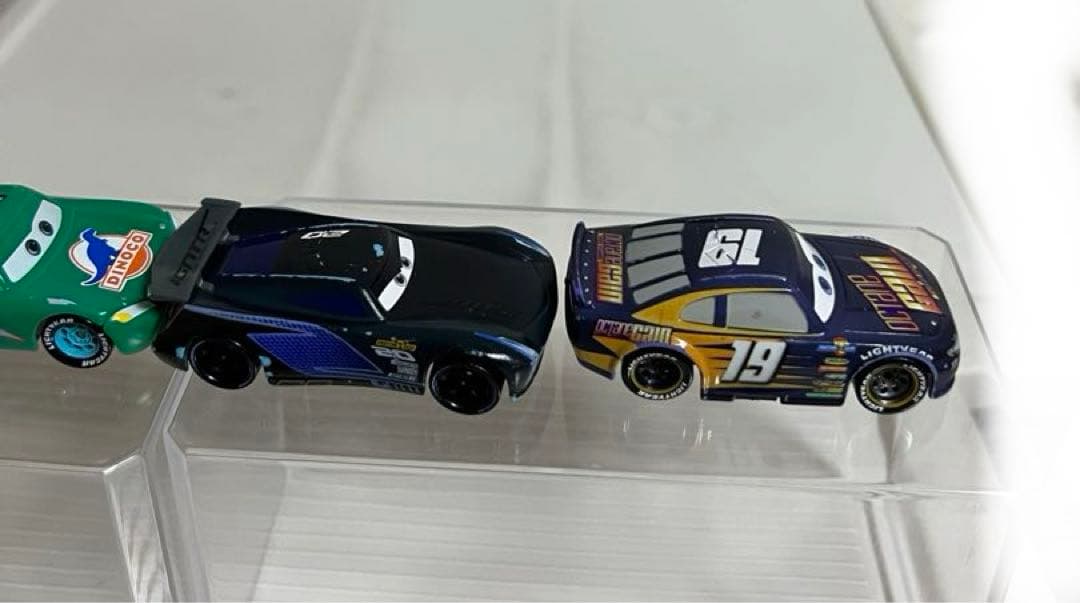 カーズ、マテル、ミニカー（マックイン、メーター）カラーチェンジ