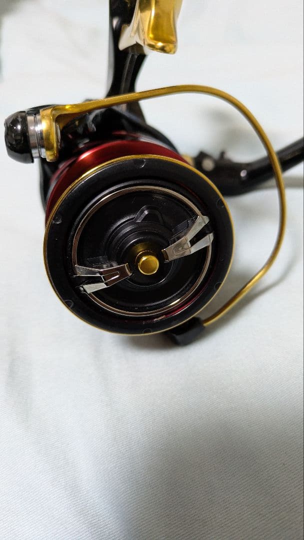 BB-X ハイパーフォース 2500XXG S 左巻き　磯　フカセ　リール