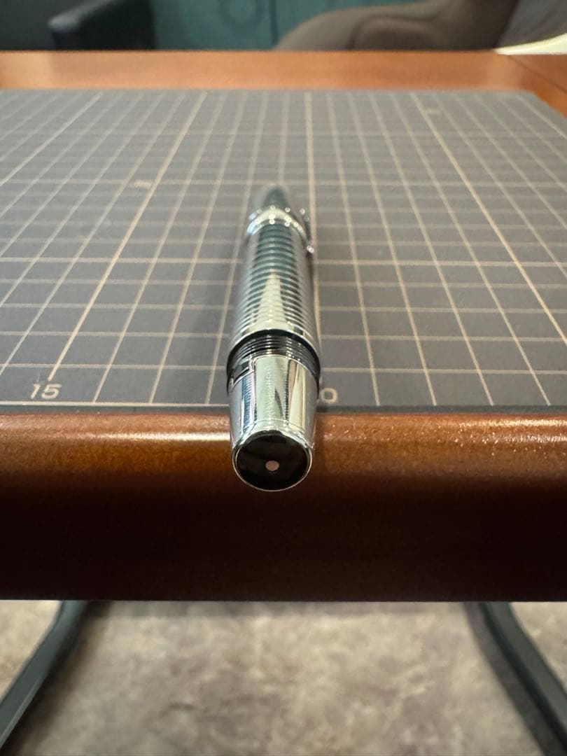 MONTBLANC モンブラン 万年筆 ボエム　スチール/アメジストペン先18k