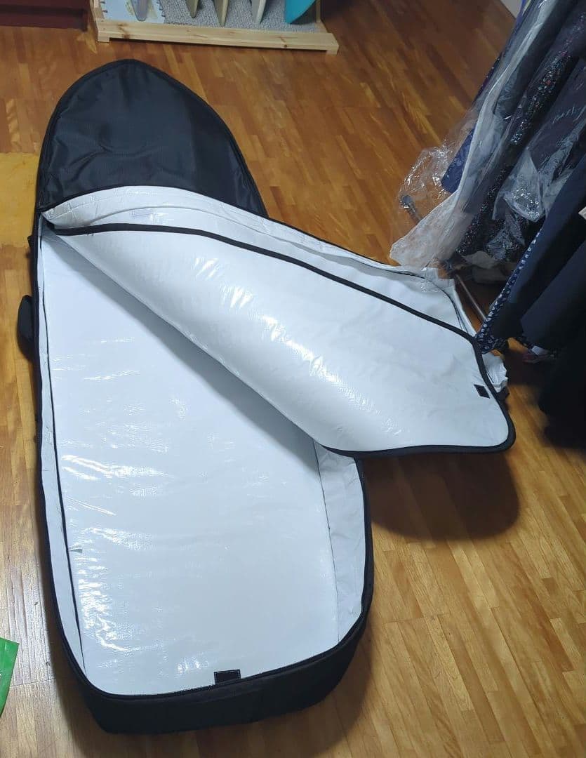 tls　ツールス　サーフボード　ケース　ハードケース