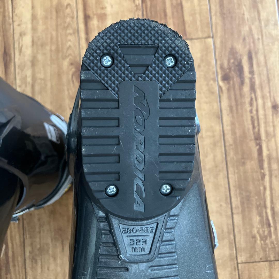 美品NORDICA GRANSPORT 8 EASY スキーブーツ28/28.5