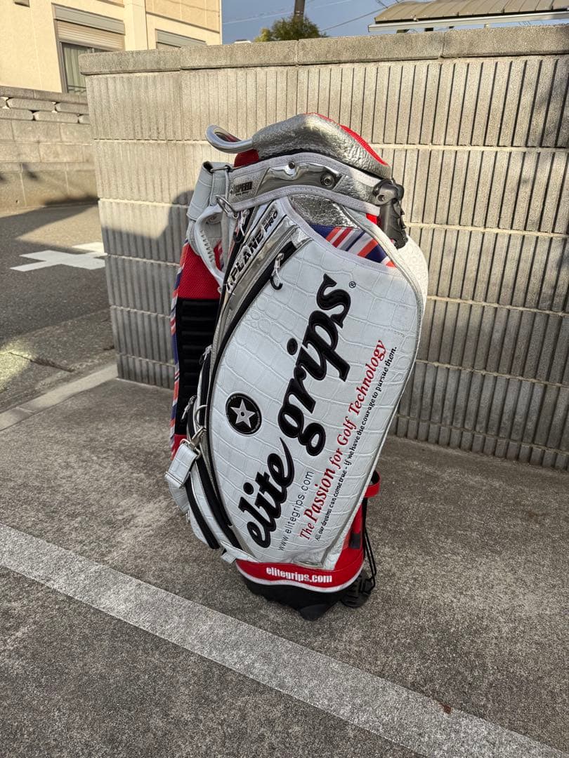 エリートグリップ　限定クロコ23年モデルツアースタンド　大型パラソルプレゼント