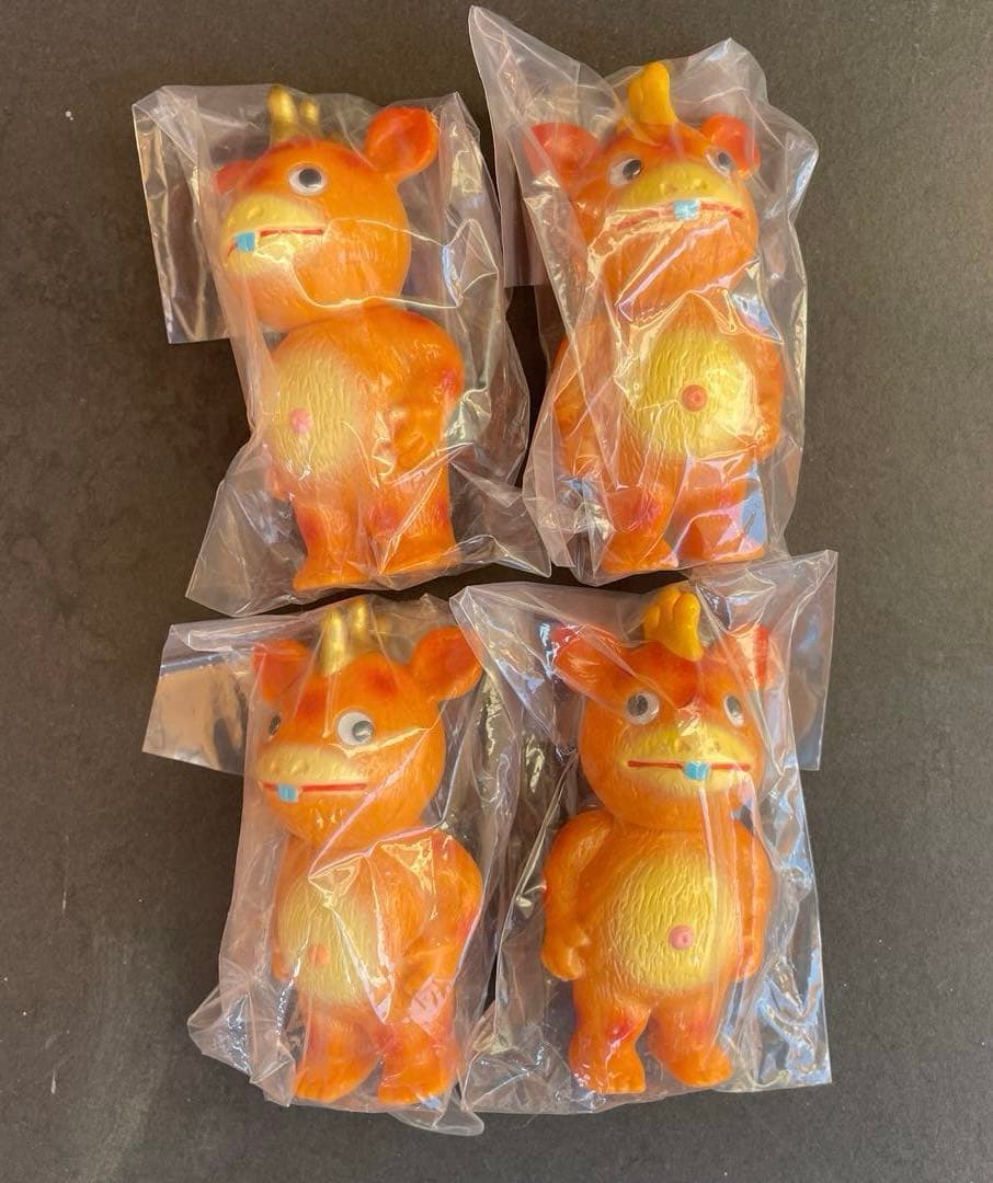 怪獣ブースカ　マスコット人形　M1号　6個入り箱付き　開封品