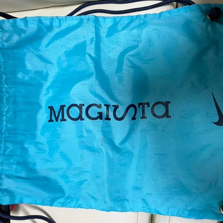 ナイキ　サッカー　シューズケース