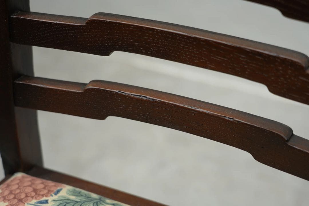 英国アンティーク　ウィリアムモリス　オーク材1900年頃　良品　チェア　椅子