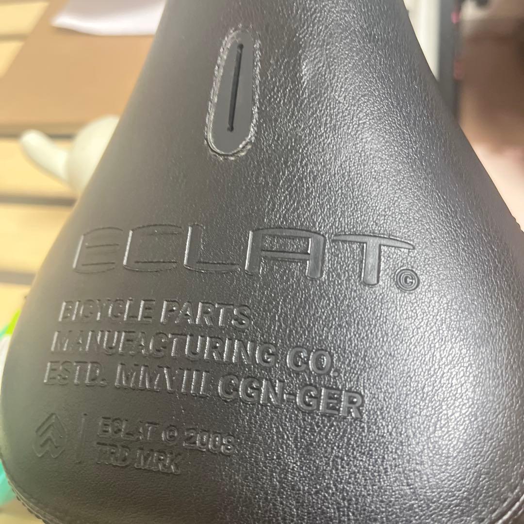 sunday×profile×animal×skapegoat×odyssey