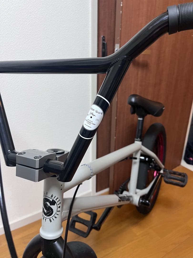 sunday×profile×animal×skapegoat×odyssey