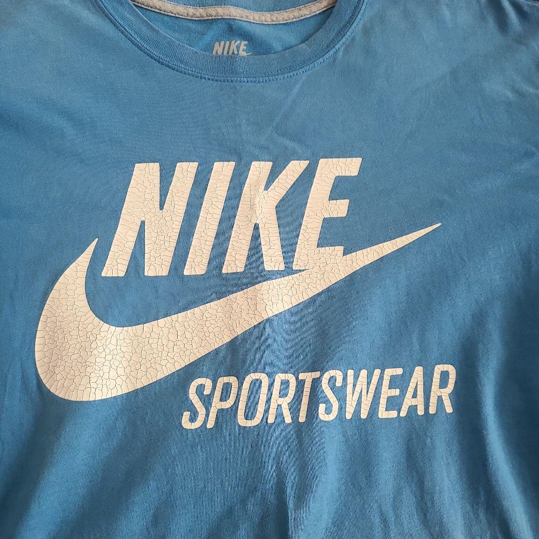 ナイキᎢシャツ