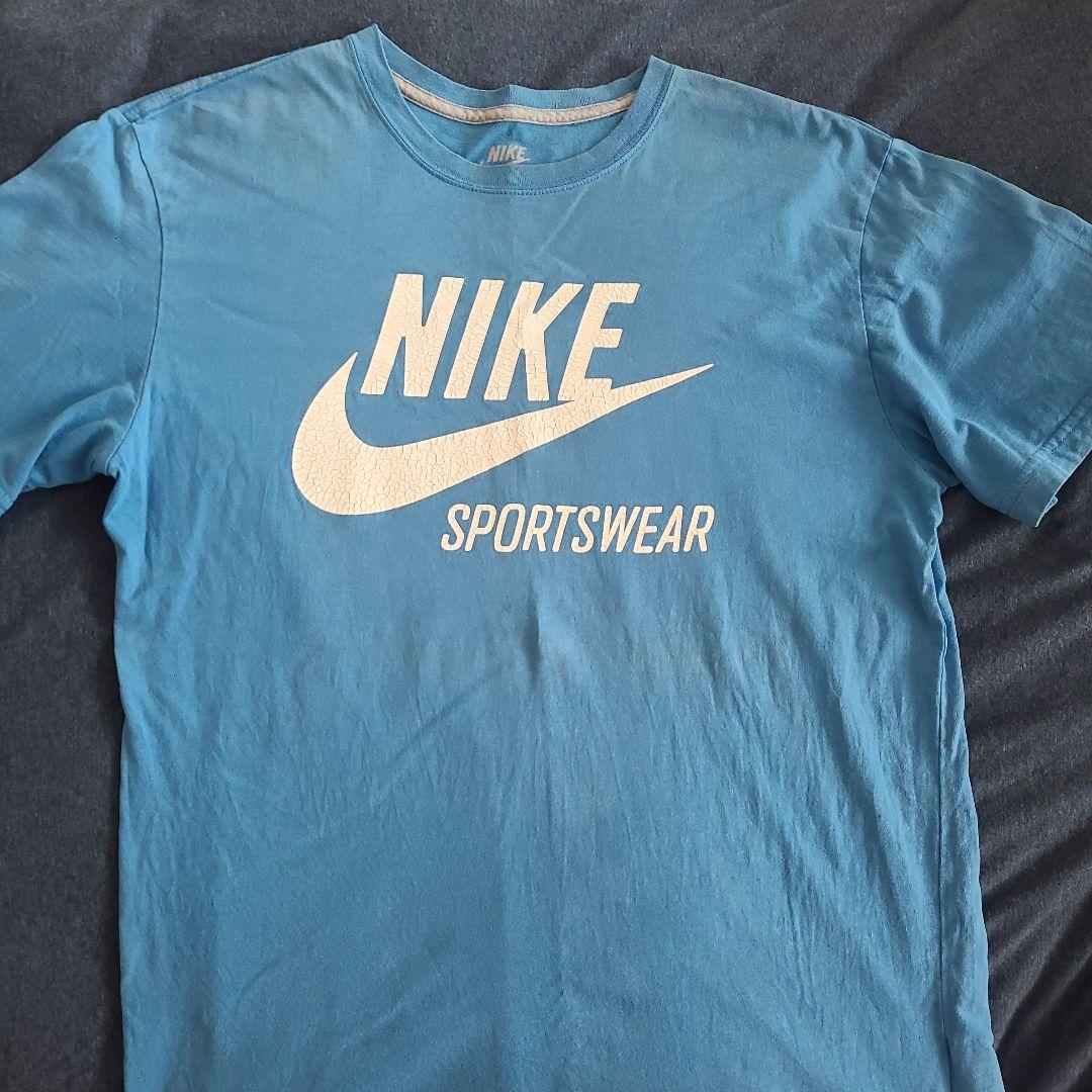 ナイキᎢシャツ