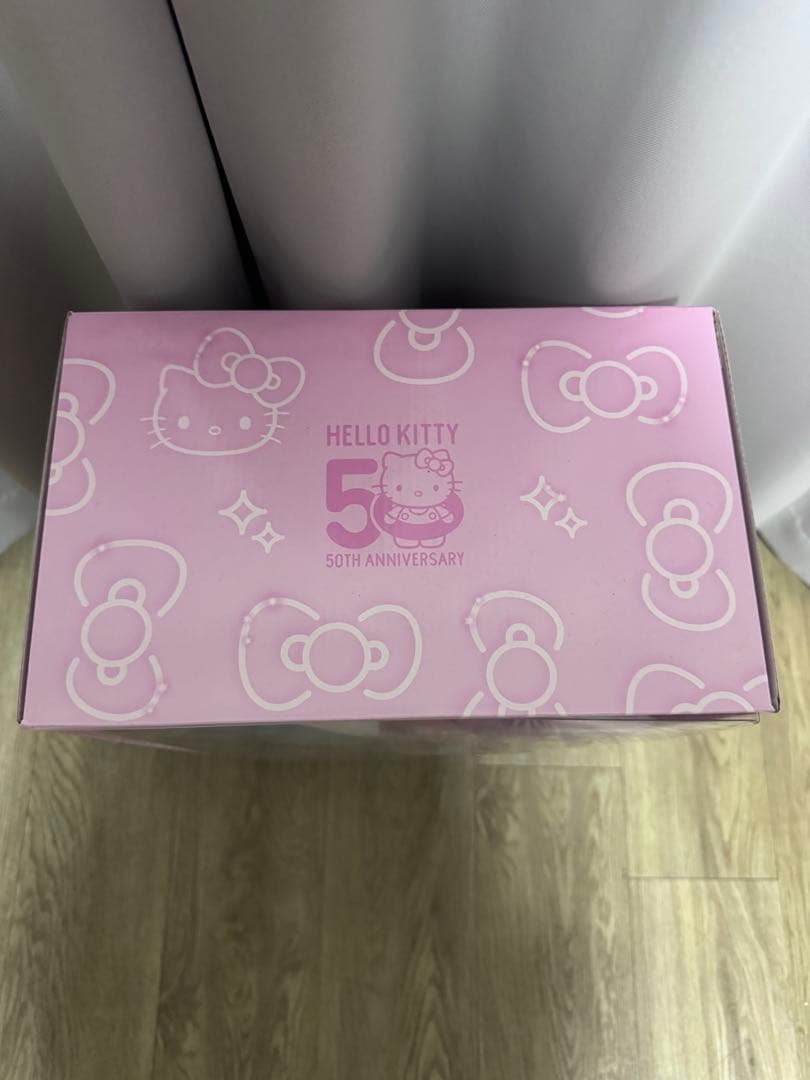 サンリオ Hellokitty バースデードール50周年 新品未開封 ぬいぐるみ