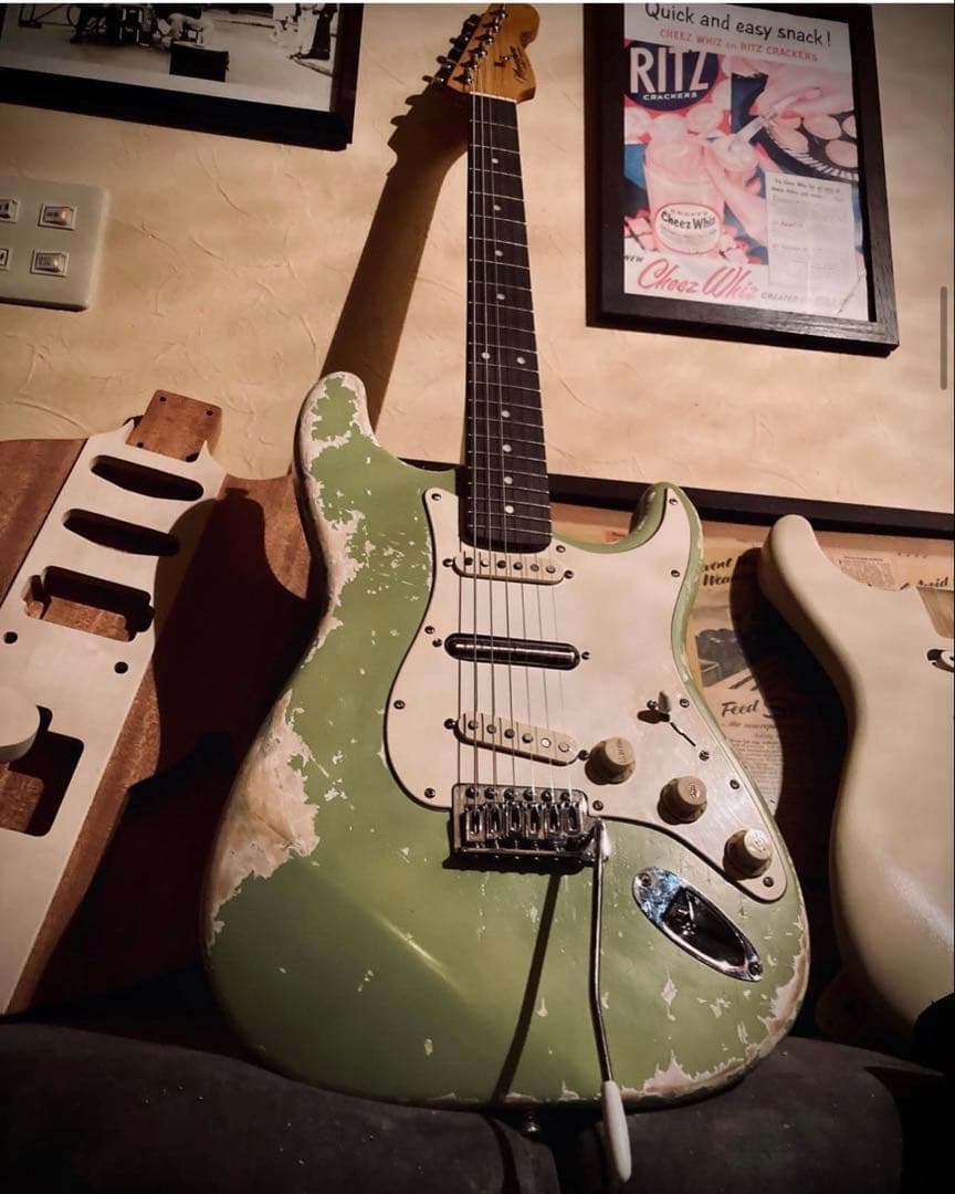 ●Moonshine Craft&Custom Component guitar