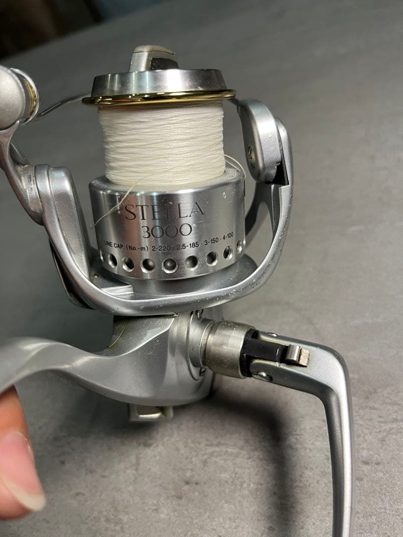 値下げ⭕️STELLA 3000 スピニングリール 98STELLA3000