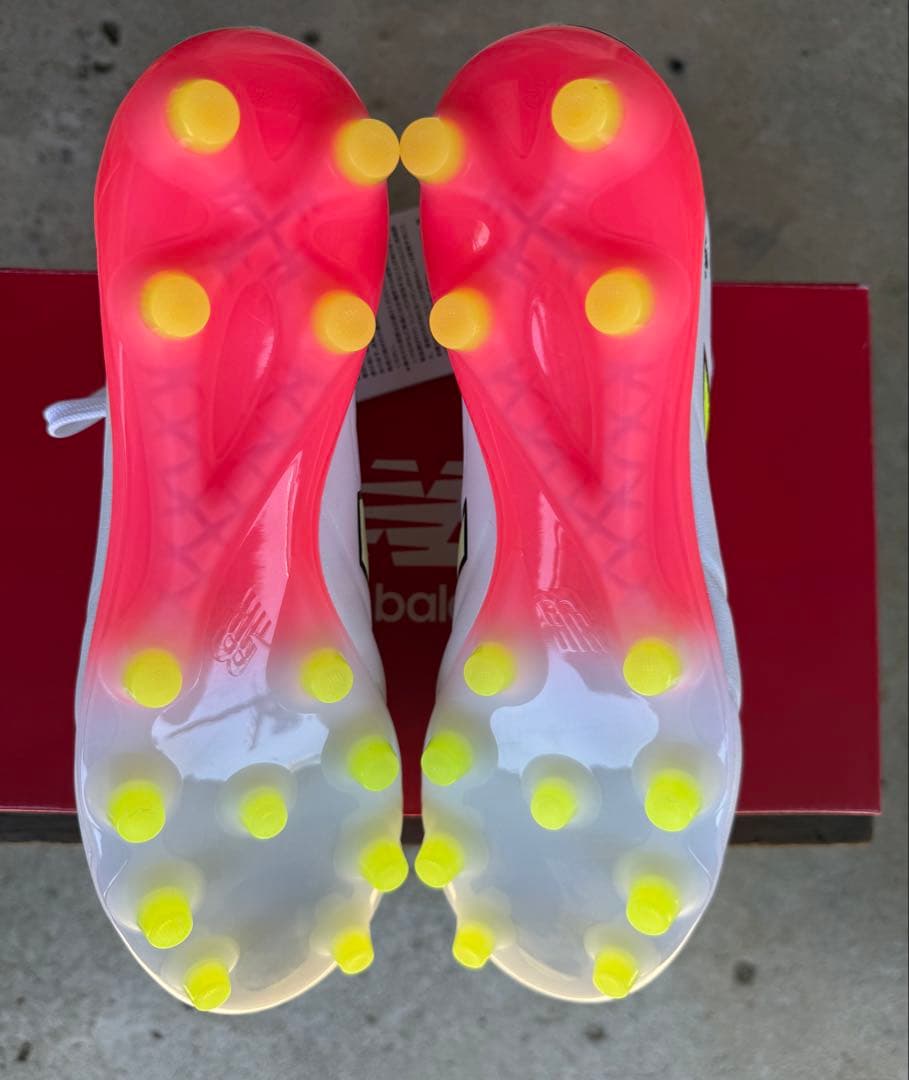 New Balance 442 v2 Elite HG（Dモデル）