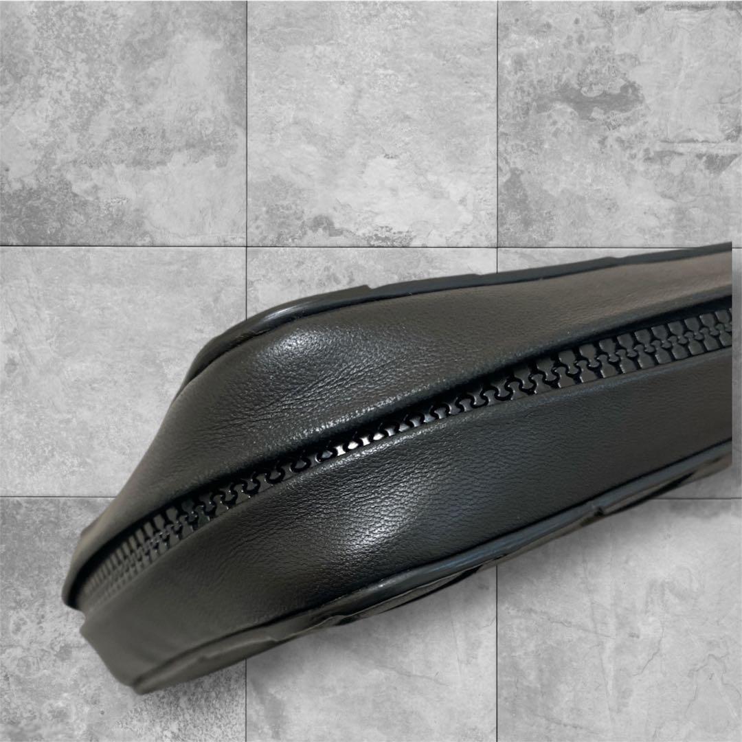 ボッテガ　トラベルケース　トラベルポーチ　オーガナイザー　ポーチ　財布