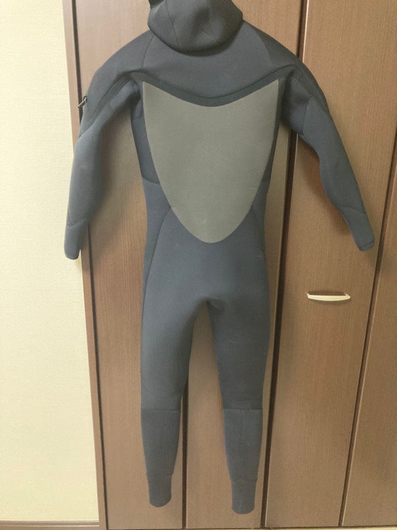 【AIRTIGHT】エアタイトウェットスーツ　セミドライ　フード付き　L