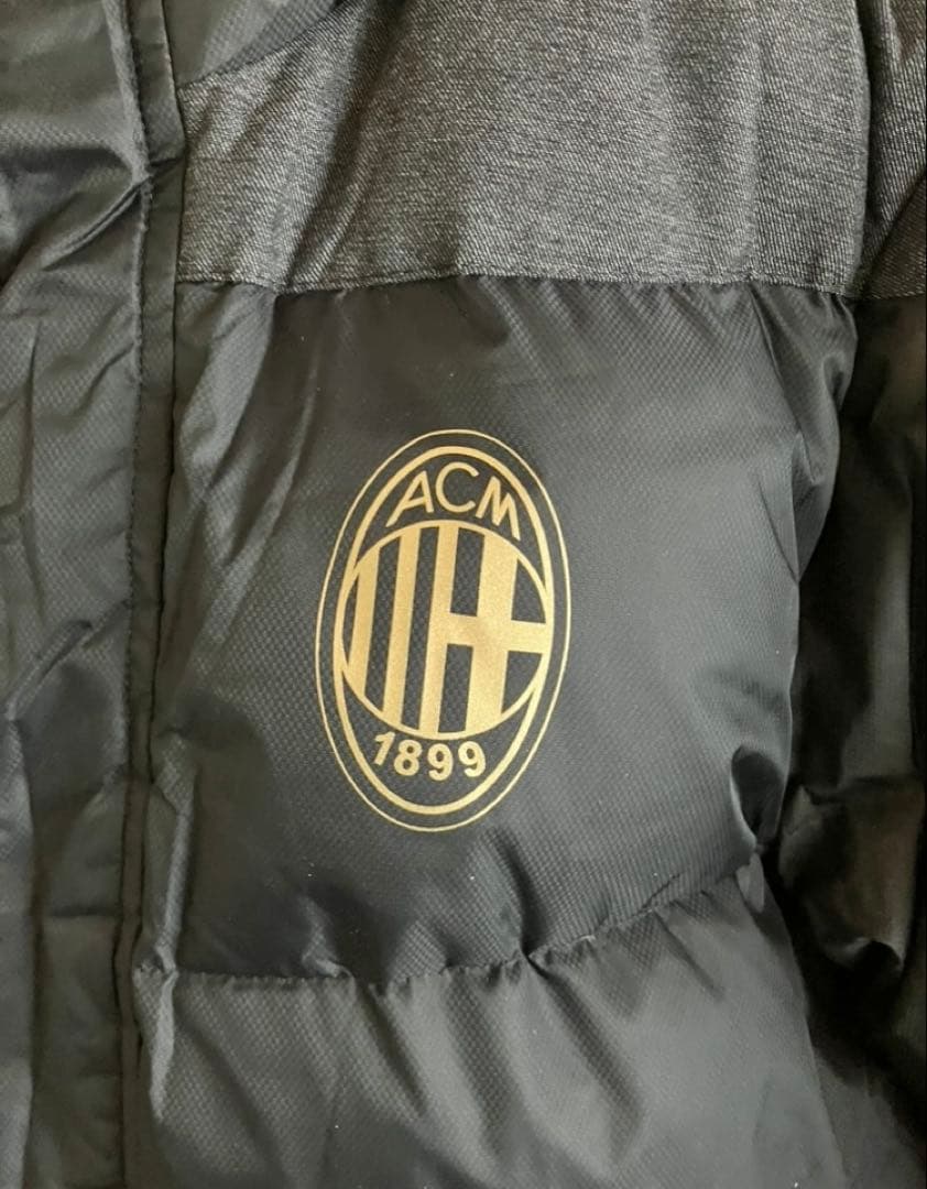 新品未使用 ACミラン 本田圭佑所属 アディダス ダウンベンチコート選手支給品