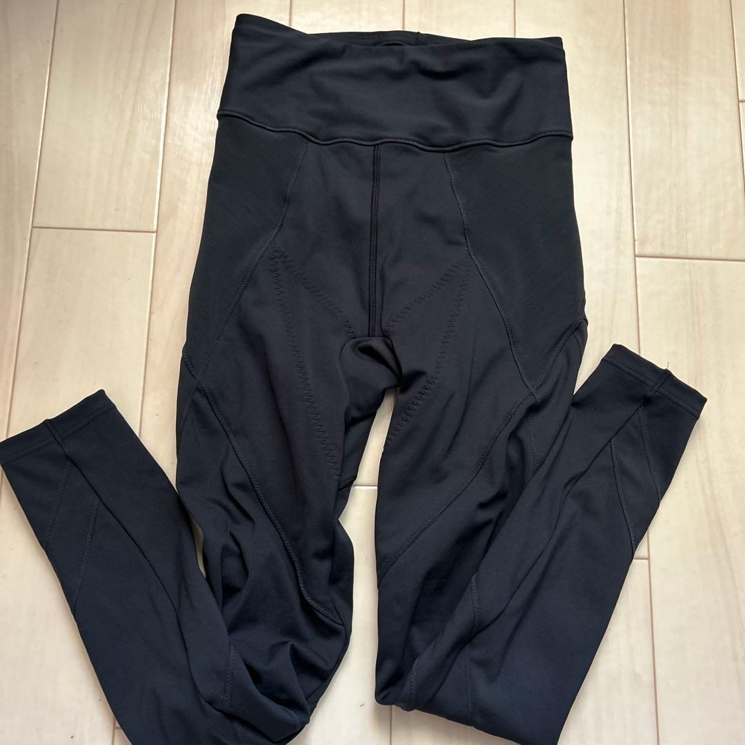 【新品未使用】LAVA Rintosull パーフェクトフォーム 上下セット　L