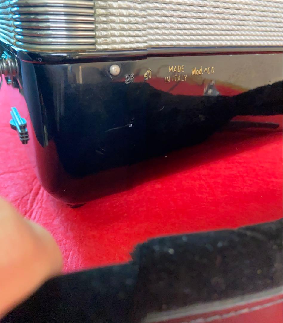 綺麗に保管された美品、EXCELSIOR400.41鍵120べース443hz