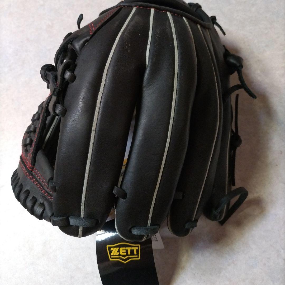 【2023年製】柔らかの人気アイテム　軟式用グローブ　ゼット　ブラック2
