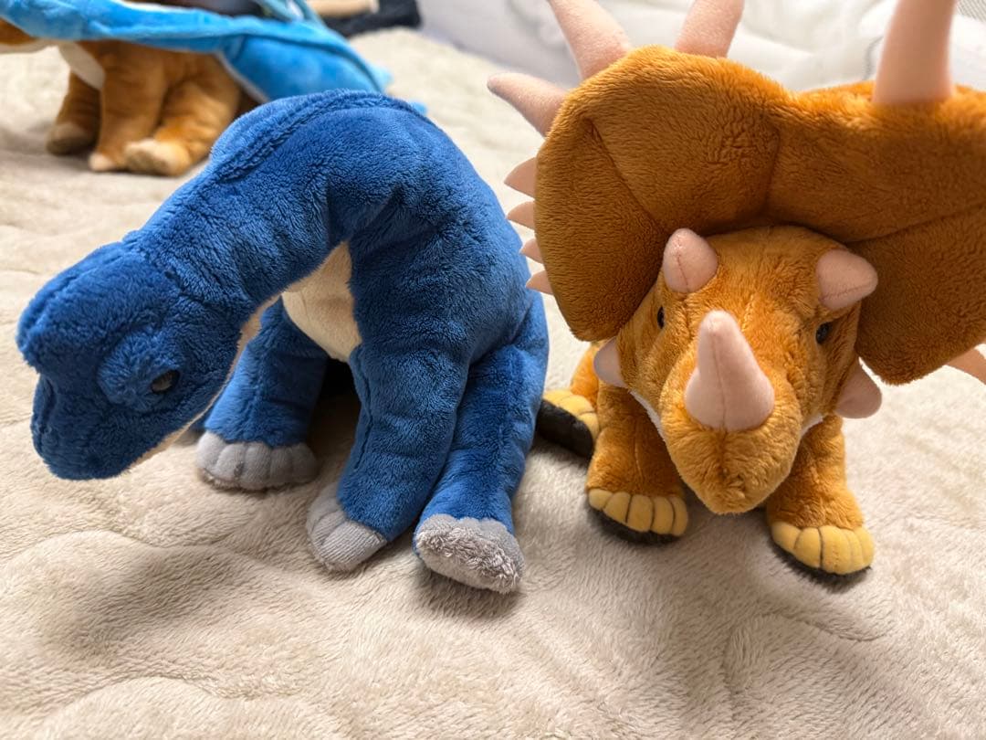 カロラータ 恐竜 ぬいぐるみ まとめ売り