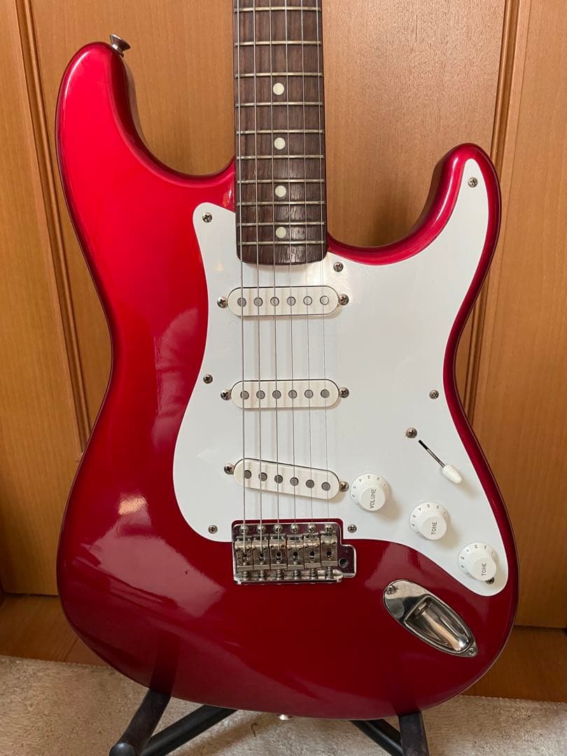 再再再値下げフェルナンデス　ストラトタイプ