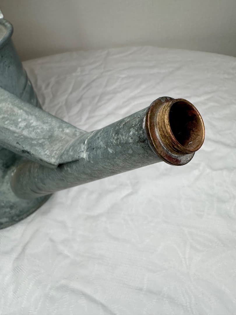 イギリス製 ブリキ ジョウロ HAWS