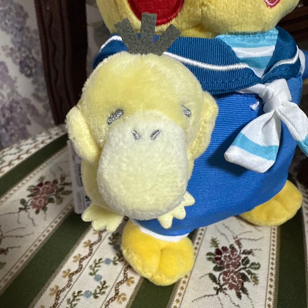 ぬいぐるみピカチュウ ぬいぐるみ抱っこ ポシェット ポケモンセンターヨコハマ限定