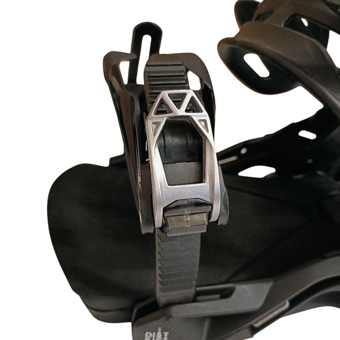 SALOMON DIST RICT Mサイズ 26-27.5cm 23-24