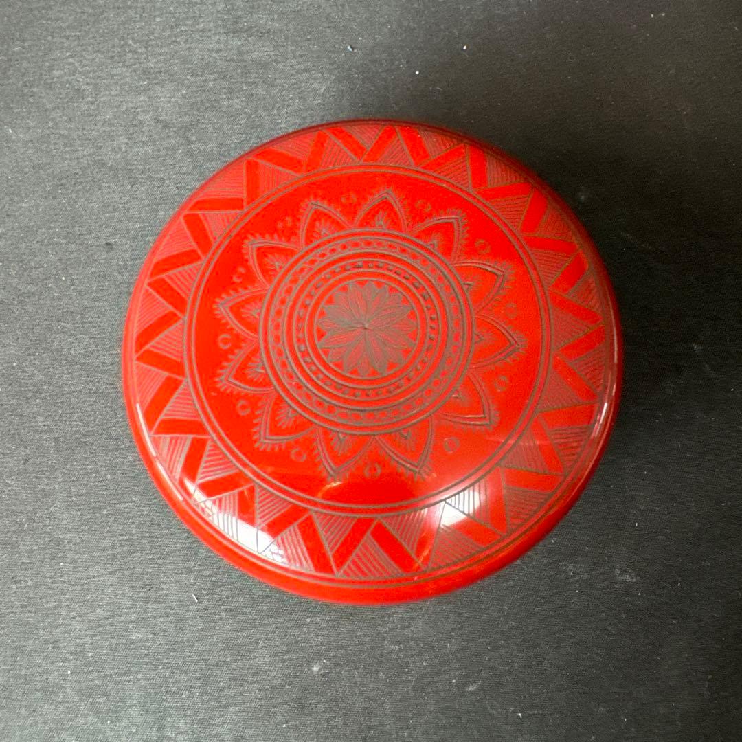 F56 送料無料　棗　キンマ彫沈金　平棗　光峰　木箱　茶道　朱漆塗　工芸品