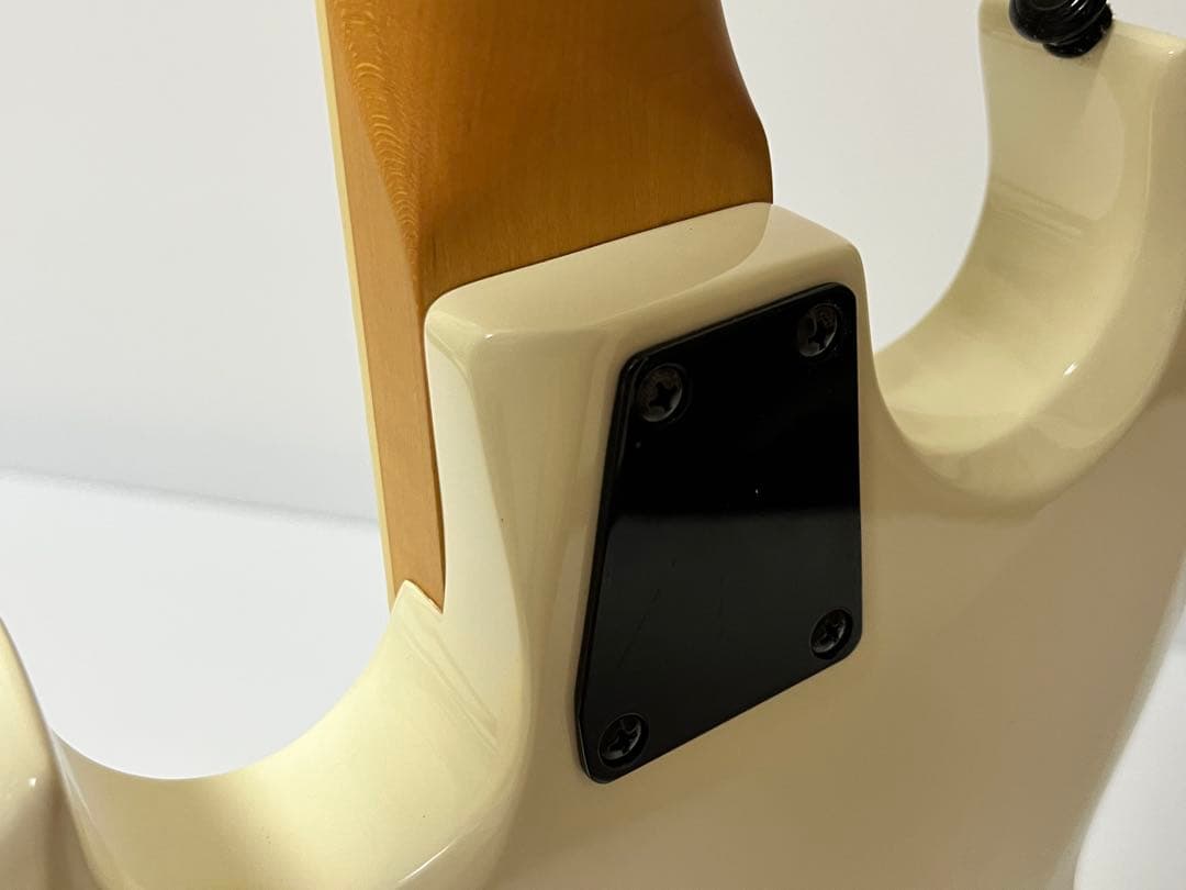 【美品】GrassRoots G-VP-46B Vintage White