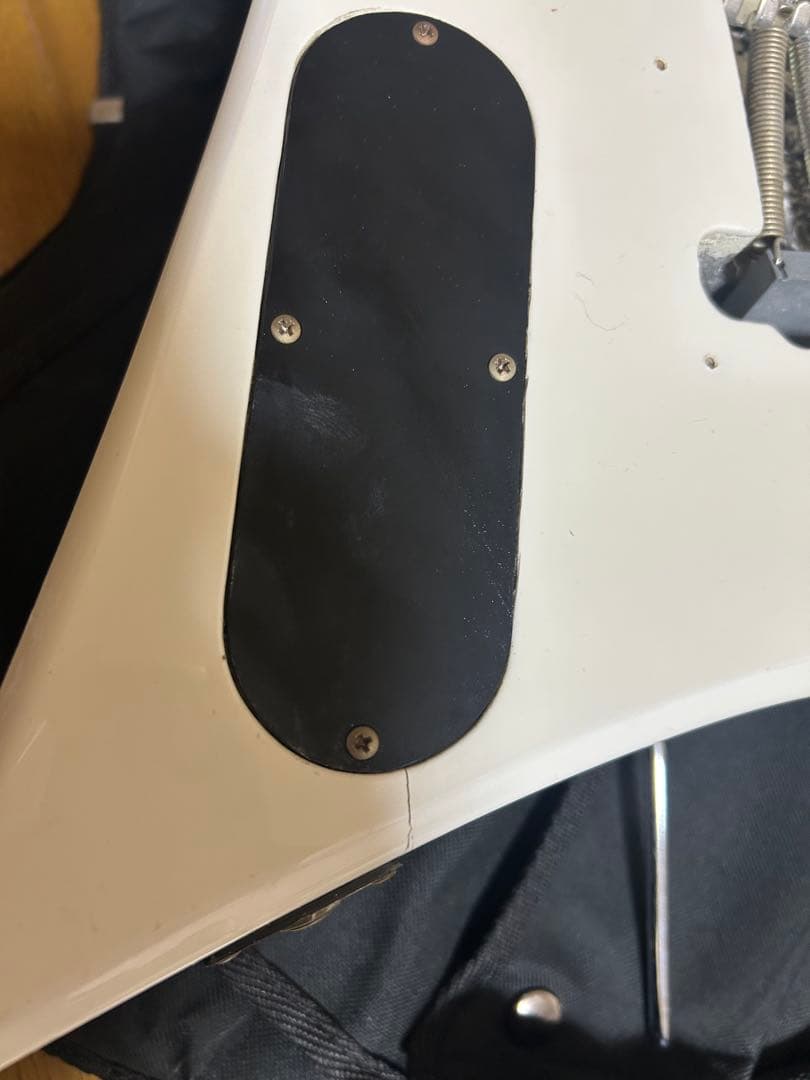 B.C. Rich ビーシーリッチ　アイアンバード　ホワイト　レア色