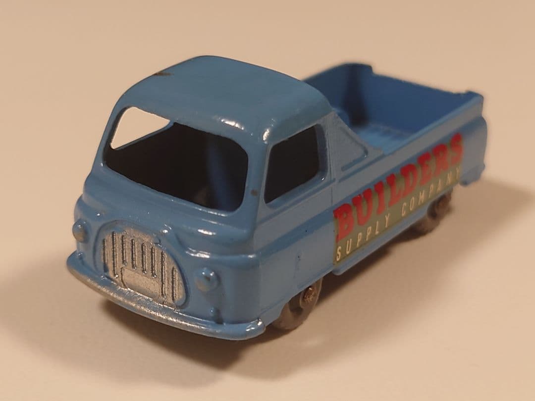 MATCHBOX No.60 MORRIS J2 PICK-UP ※silver