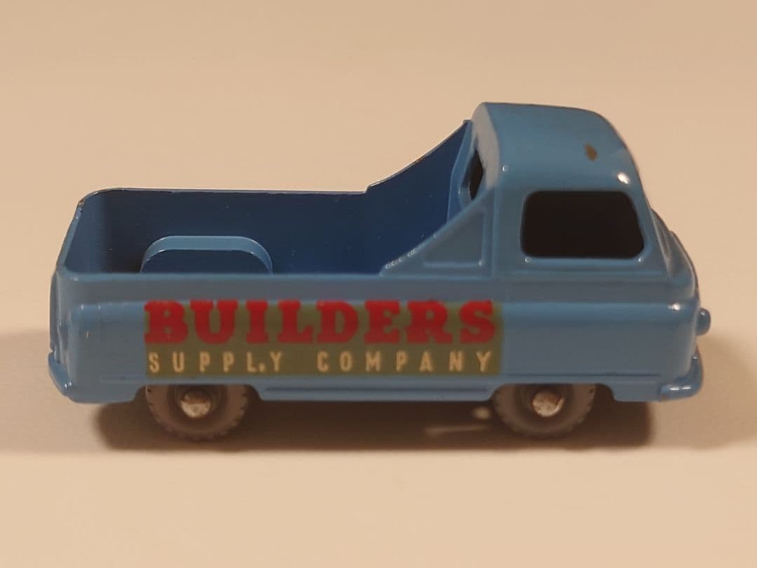 MATCHBOX No.60 MORRIS J2 PICK-UP ※silver