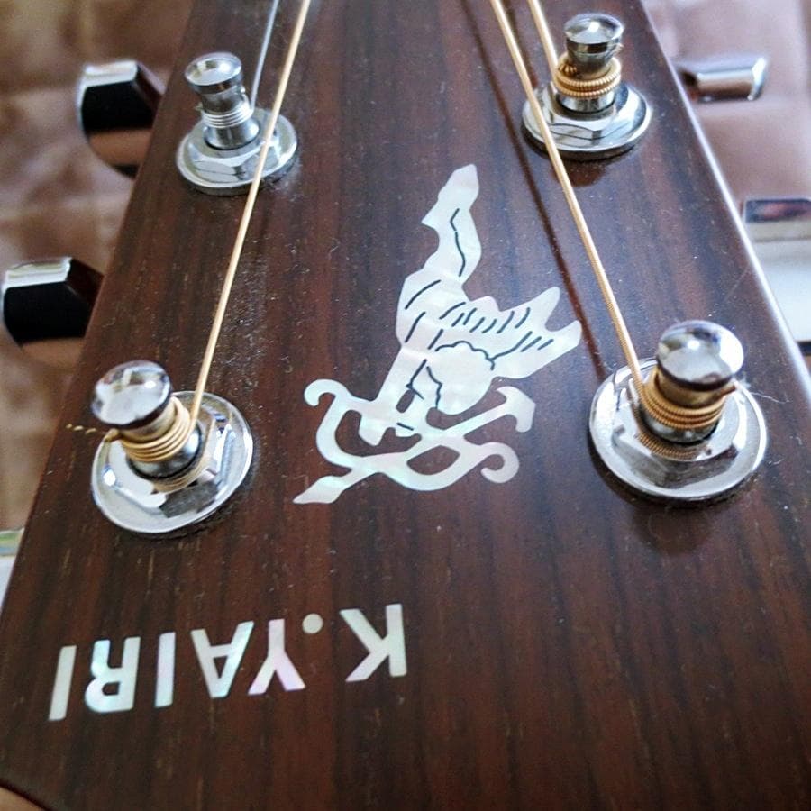 K.Yairi　弦高低く引きやすくトップ単板アコギ