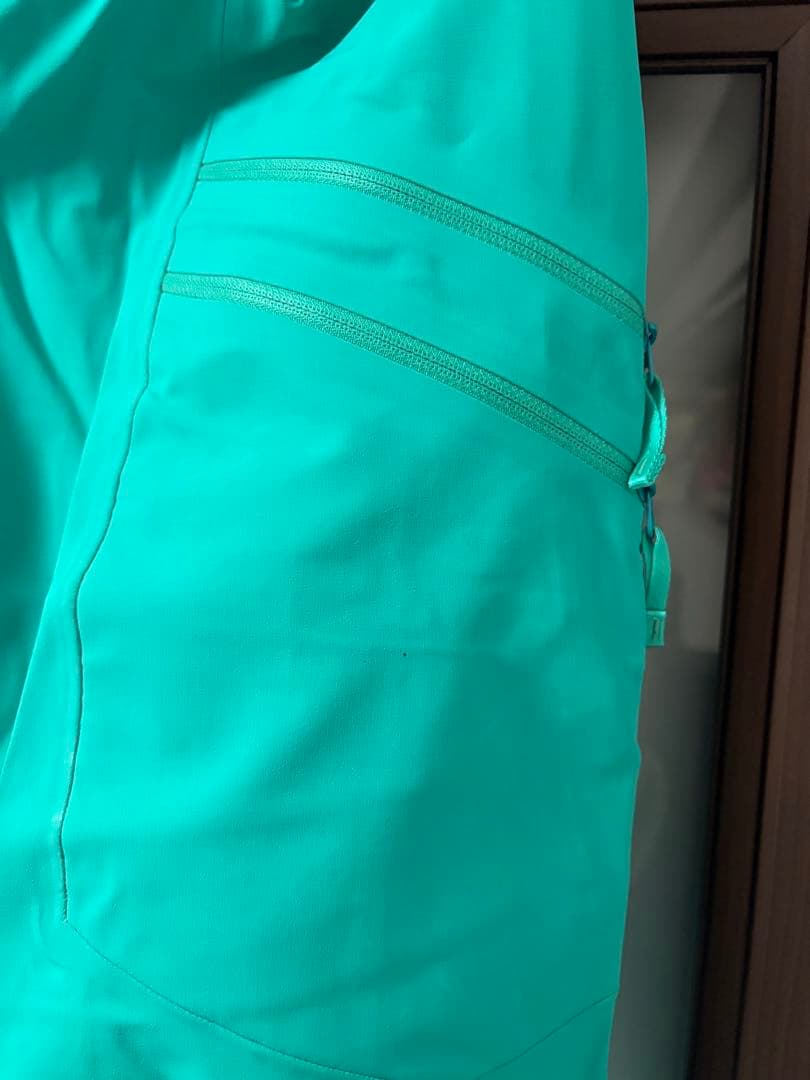 Arc'teryx スノーボードパンツ ターコイズ